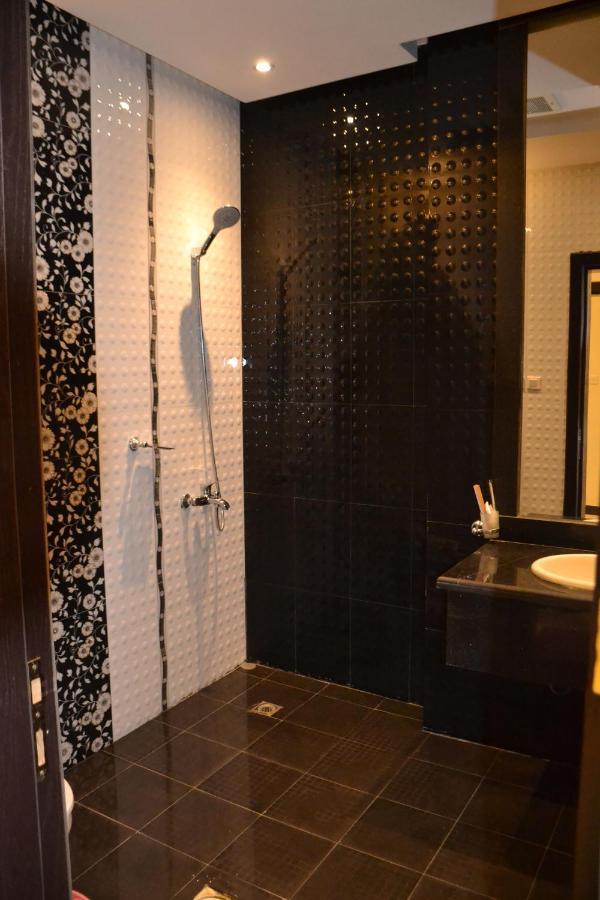 فندق الميثاق بواسطة سما ستار Riade Exterior foto