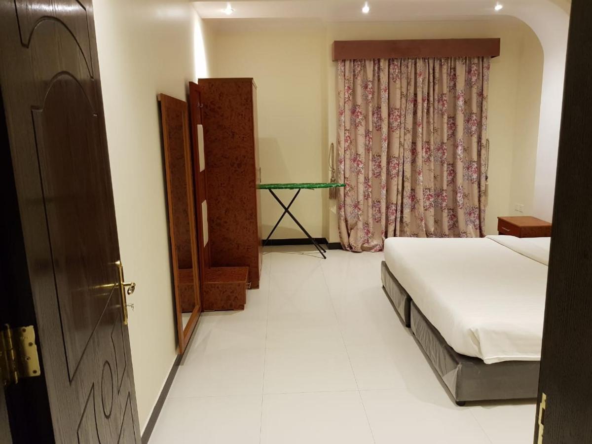 فندق الميثاق بواسطة سما ستار Riade Exterior foto